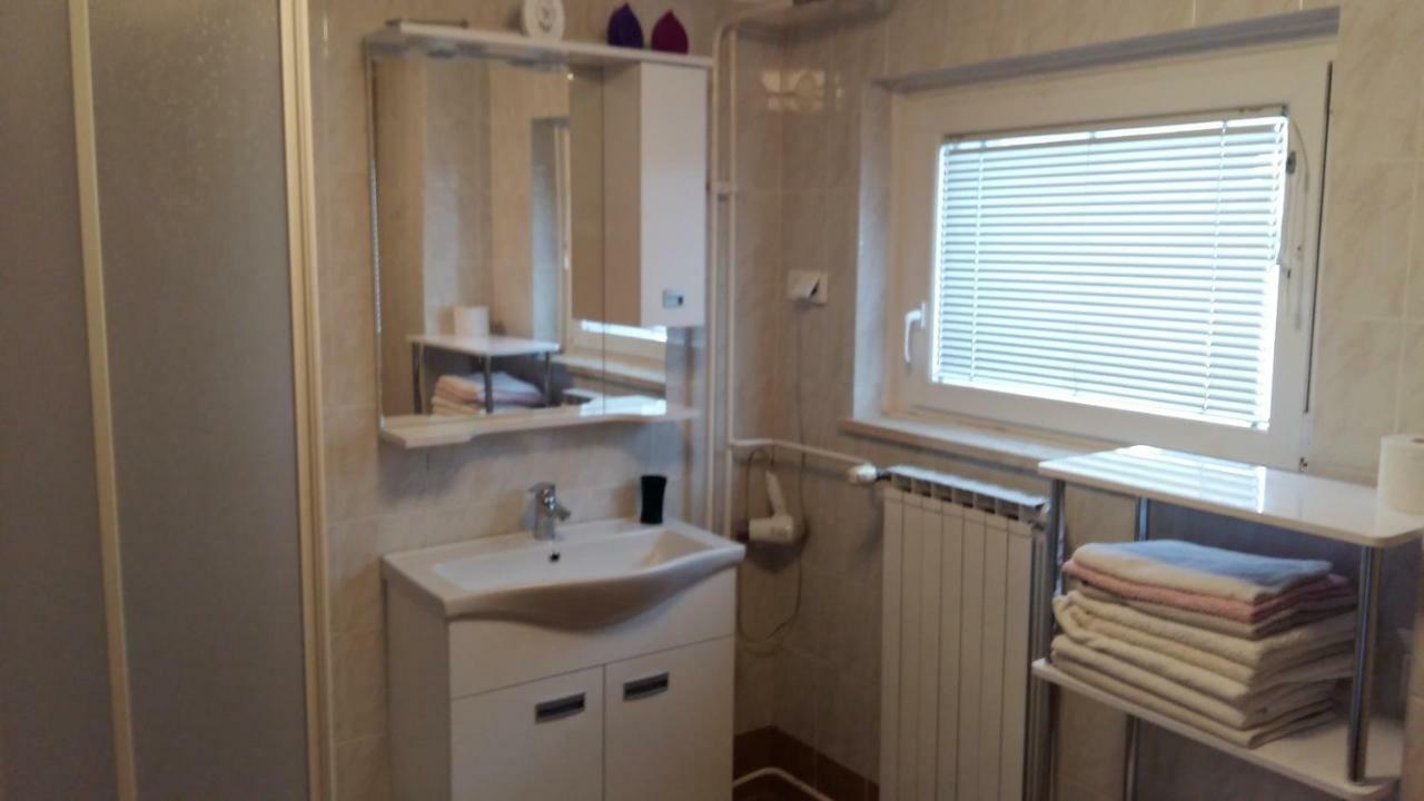 Apartma Albina Kranjska Gora Luaran gambar